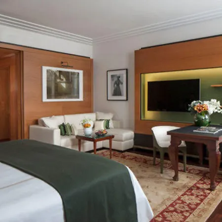 Four Seasons 5* Milaan