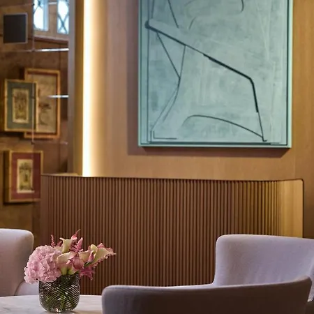Four Seasons 5* Милан