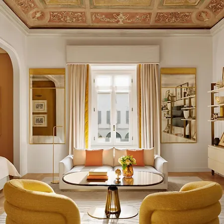 Four Seasons Отель 5*