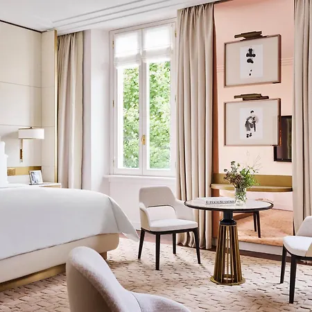 Four Seasons Отель Милан