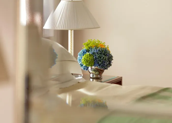 Four Seasons 5* Milánó