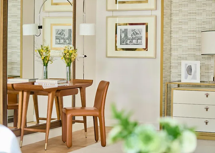 Four Seasons 5* Milánó