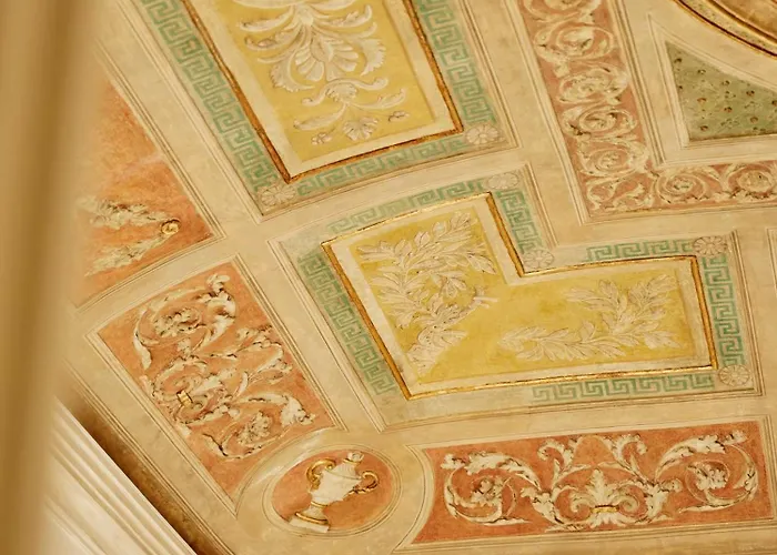 Four Seasons 5* Milánó