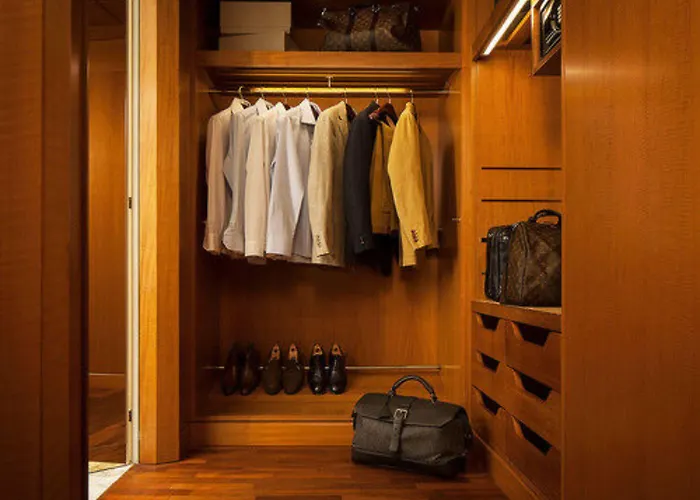 Four Seasons 5* Milánó