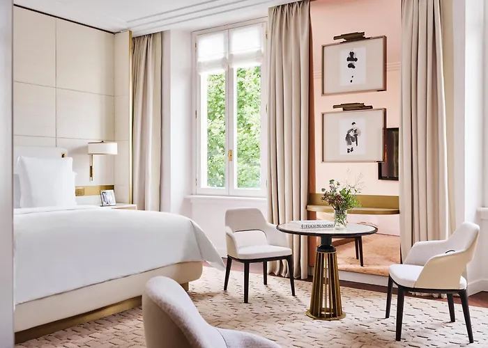 Four Seasons Отель Милан