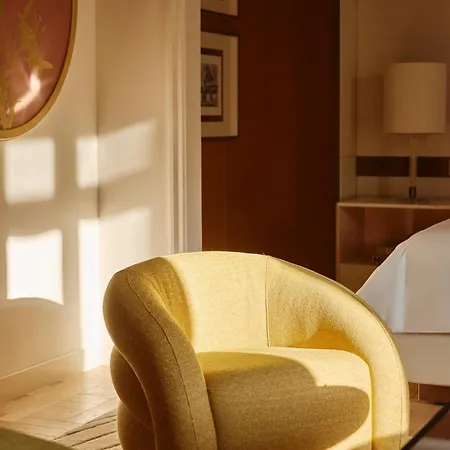 Szálloda Four Seasons 5*